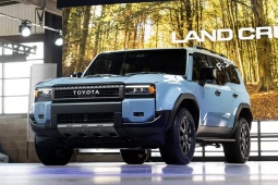 Ngắm xe - Toyota Land Cruiser Prado thế hệ mới lộ diện