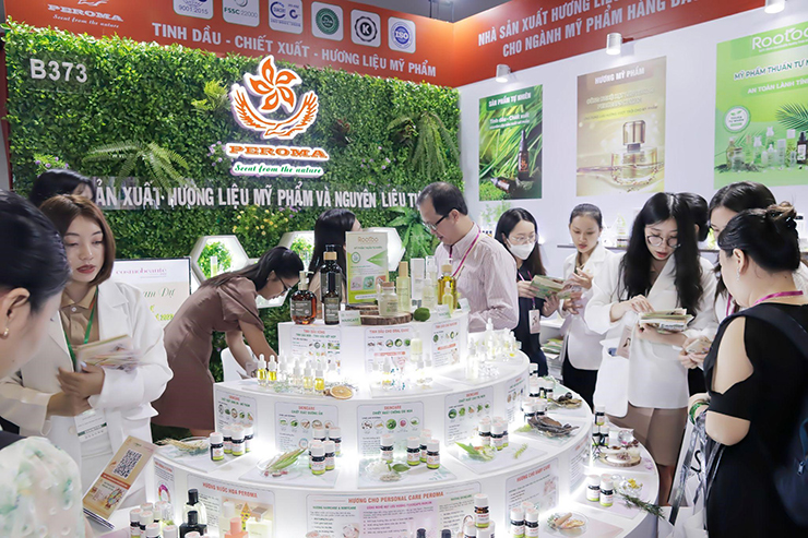 PEROMA Việt Nam - "Cơn sốt" nguyên liệu tự nhiên và hương liệu cho ngành mỹ phẩm tại triển lãm VietBeauty Cosmo - 1