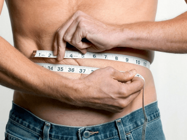 Sức khỏe đời sống - Một MC nổi tiếng giảm liền 11kg trong 1 năm nhờ từ bỏ một thói quen xấu này