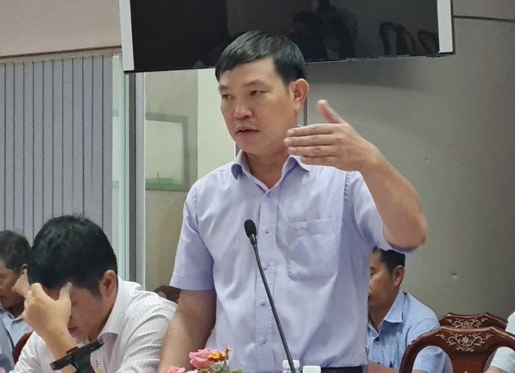 Ông Nguyễn Bôn, Phó giám đốc Sở GTVT tỉnh Đồng Nai, nói về dự án xây cầu Cát Lái. Ảnh: VH