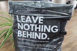 Công nghệ thông tin - Startup phát minh ra nhựa tự phân hủy "thần tốc", được "rót" gần 1 triệu USD