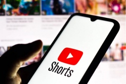 YouTube tung loạt tính năng mới đối đầu với TikTok