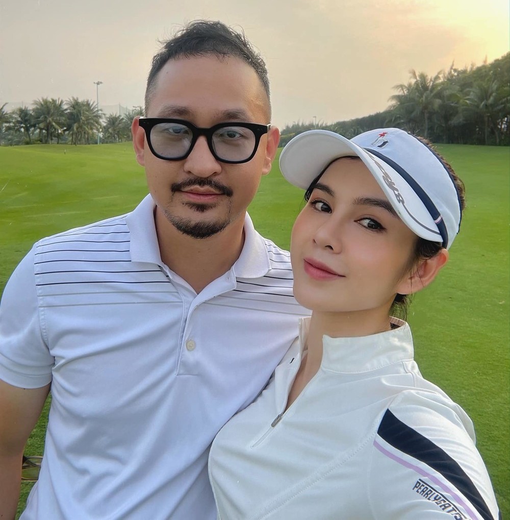 Thời trang sân golf của các cặp đôi: Vợ chồng Phương Oanh - Shark Bình ăn ý nhất? - 12