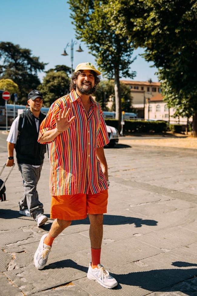 Quý ông sành điệu hãy tránh xa 4 item này - 2