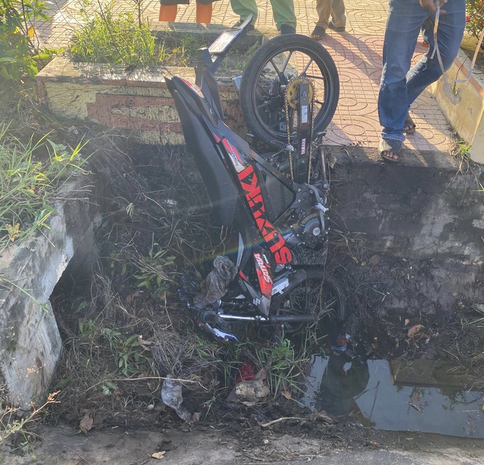 Hiện trường vụ tai nạn. Ảnh: DT