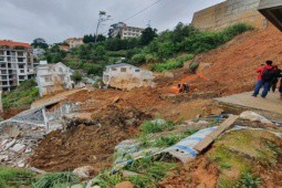 Nguyên nhân xảy ra nhiều vụ sạt lở đất làm 9 người chết ở Lâm Đồng