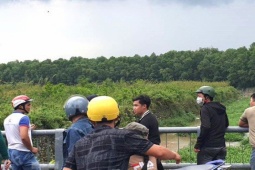 Pháp luật - Vụ cần thủ bị sát hại ở Bình Dương: Hai chiếc xe tang vật được tìm thấy tại điểm mua bán sắt vụn