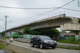 Tin tức trong ngày - Nhiều công trình giao thông "đứng hình" sẽ được gỡ vướng mặt bằng năm 2023