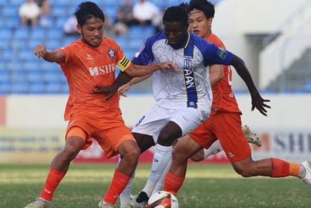 Video bóng đá Đà Nẵng - SLNA: Đòn đau phút 84, đối diện thảm họa (V-League)