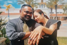Ca sĩ Thu Phương chính thức trở thành ”vợ người ta” sau 10 năm ”sống thử”