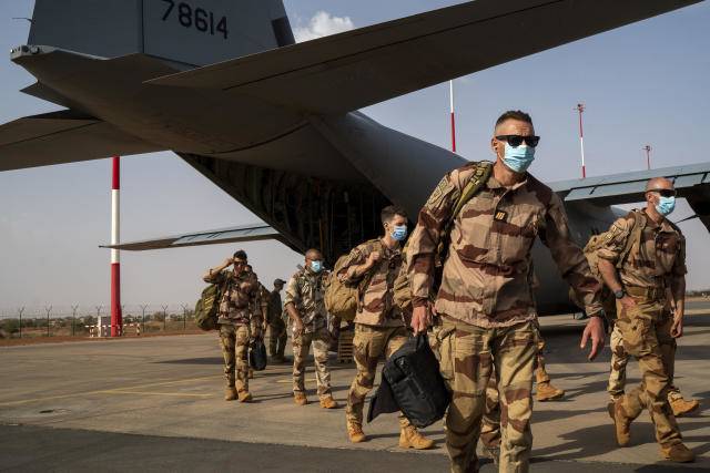 Binh sĩ Pháp tại một căn cứ quân sự ở thủ đô Niamey, Niger, ngày 9/6/2021. Ảnh: AP
