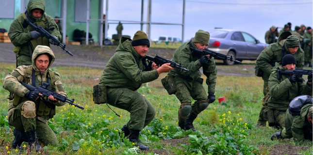 Nga rút ra bài học đáng giá về cách dùng quân ở Ukraine - 1