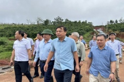 Tin tức trong ngày - Thứ trưởng Bộ NN&PTNT lý giải nguyên nhân sạt lở, sụt lún đất ở Đắk Nông