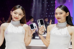 Thời trang Hi-tech - 3 smartphone màn hình gập vỏ sò đọ sức, đâu là "kẻ mạnh"?