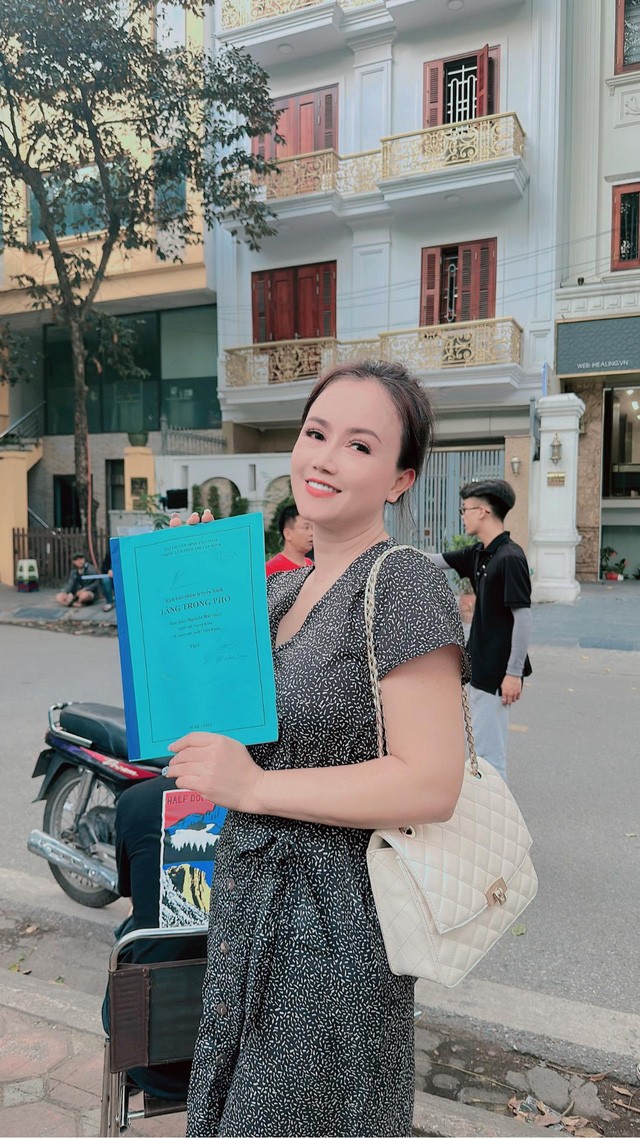 Cô bán trà đá "đong đưa" nhất phim Việt: "Cái lẳng lơ của tôi đáng yêu lắm" - 5