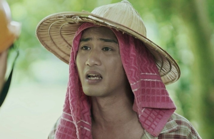 Cô bán trà đá "đong đưa" nhất phim Việt: "Cái lẳng lơ của tôi đáng yêu lắm" - 6