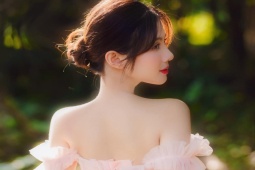 Làm đẹp - "Hot girl mùa thi" đẹp ngọt ngào, dáng chuẩn mỹ nhân cứ lên sóng phim VTV là "gây sốt"