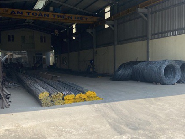 Thị trường - Tiêu dùng - Giá thép xây dựng xuống thấp kỷ lục sau 15 lần giảm liên tục