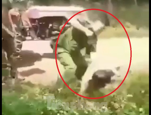 Trưởng Công an xã Bình Sơn có hành vi đánh người dân