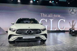 Mercedes-Benz giảm giá loạt xe chính hãng lên đến 500 triệu đồng