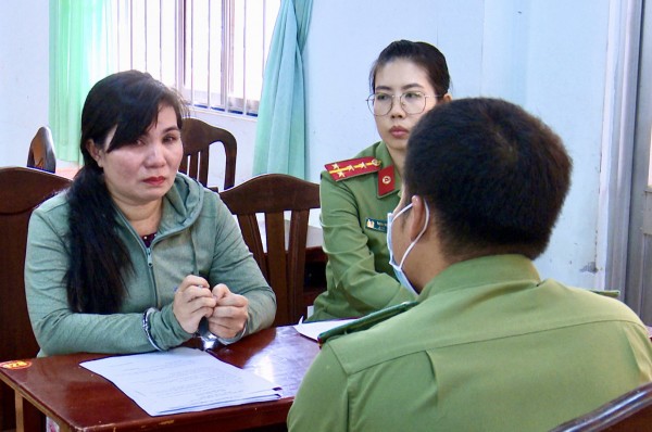 Đối tượng Huỳnh Mộng Linh từ nạn nhân bị mua bán trở thành thủ phạm trong đường dây buôn người của Lương Thị Hải.