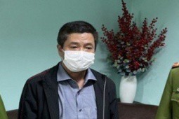 Sau 1 năm bị khởi tố, nguyên Giám đốc CDC Thừa Thiên - Huế được trở lại làm việc