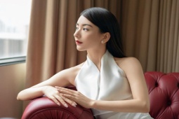 Làm đẹp - Vợ kém 22 tuổi của Quách Phú Thành làm mẹ 2 con được khen trẻ đẹp như búp bê