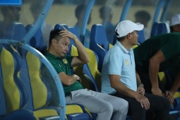 Bóng đá - Hội CĐV Nam Định bất ngờ giải thể, đội bóng ở sân Thiên Trường đá ra sao?