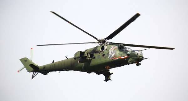 Một chiếc trực thăng quân sự Mi-24 thuộc biên chế quân đội Ba Lan. Ảnh:&nbsp;Shutterstock.