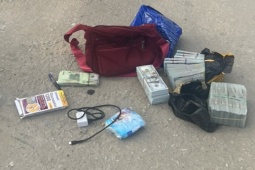 Pháp luật - Phát hiện vụ vận chuyển trái phép ngoại tệ tương đương hơn 9 tỷ đồng