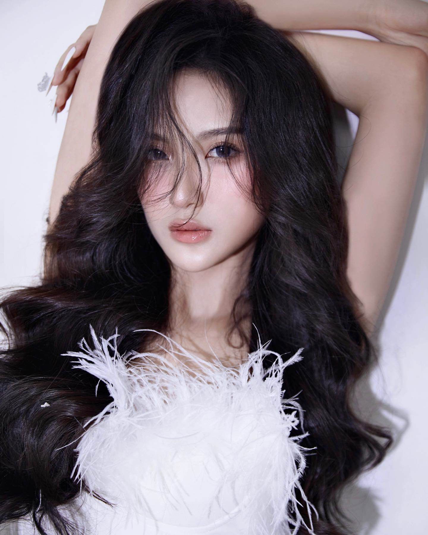 Cô gái nhỏ tuổi nhất Miss Grand Vietnam 2023: Lớp 10 đã cao 1m74 nhờ tập nhiều môn &#34;hot&#34; - 2