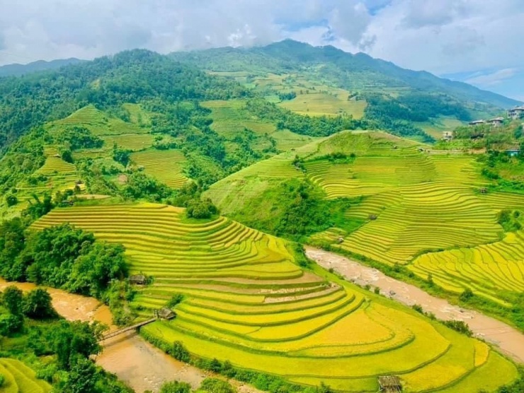 Chiêm ngưỡng bức tranh thiên nhiên tuyệt đẹp.