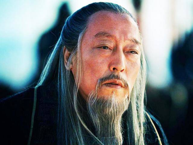 Tư Mã Ý hiểu được ý đồ của Gia Cát Lượng nên cho quân rút lui.