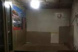 Hà Nội: Bí mật bên trong căn phòng trọ chật hẹp của nam thanh niên 20 tuổi