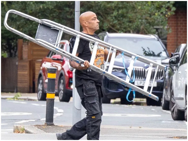 Ông Lee giờ đây hài lòng với cuộc sống hiện tại.