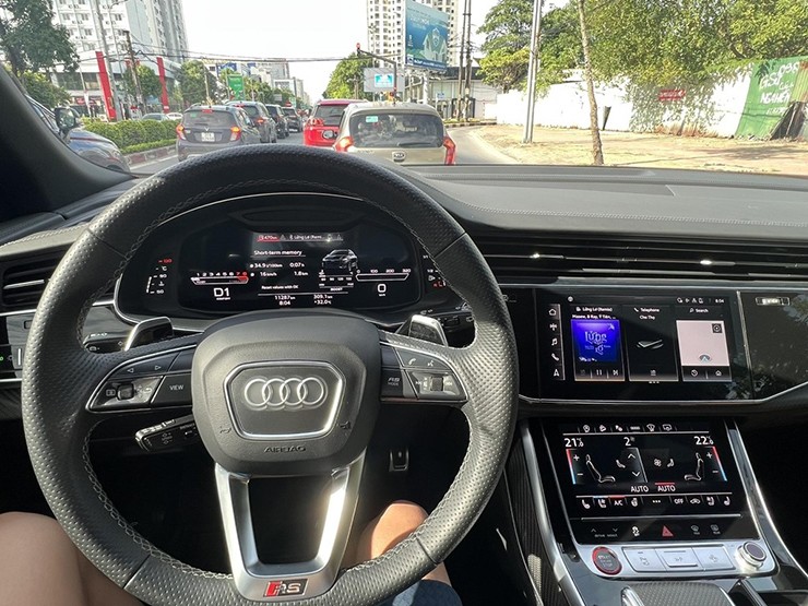 Audi Q8 RS độc nhất Việt Nam có giá bán gần 10 tỷ đồng về tay chủ nhân mới - 5