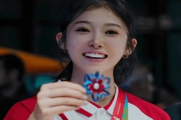 Bạn trẻ - Cuộc sống - Mỹ nhân điền kinh cao 1m7, đẹp như minh tinh màn ảnh