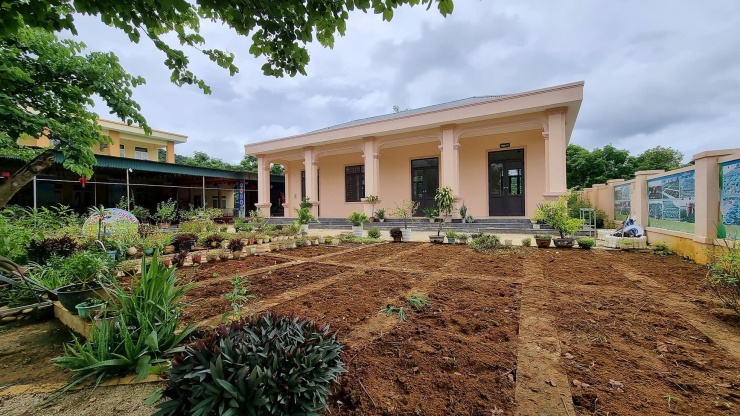 Một số điểm trường ở xã Tri Lễ đã được sửa sang, chuẩn bị cơ sở vật chất để đáp ứng cho việc dạy, học.