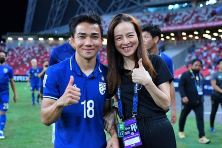Tỷ phú Madam Pang tranh ghế chủ tịch bóng đá Thái Lan, muốn dự World Cup