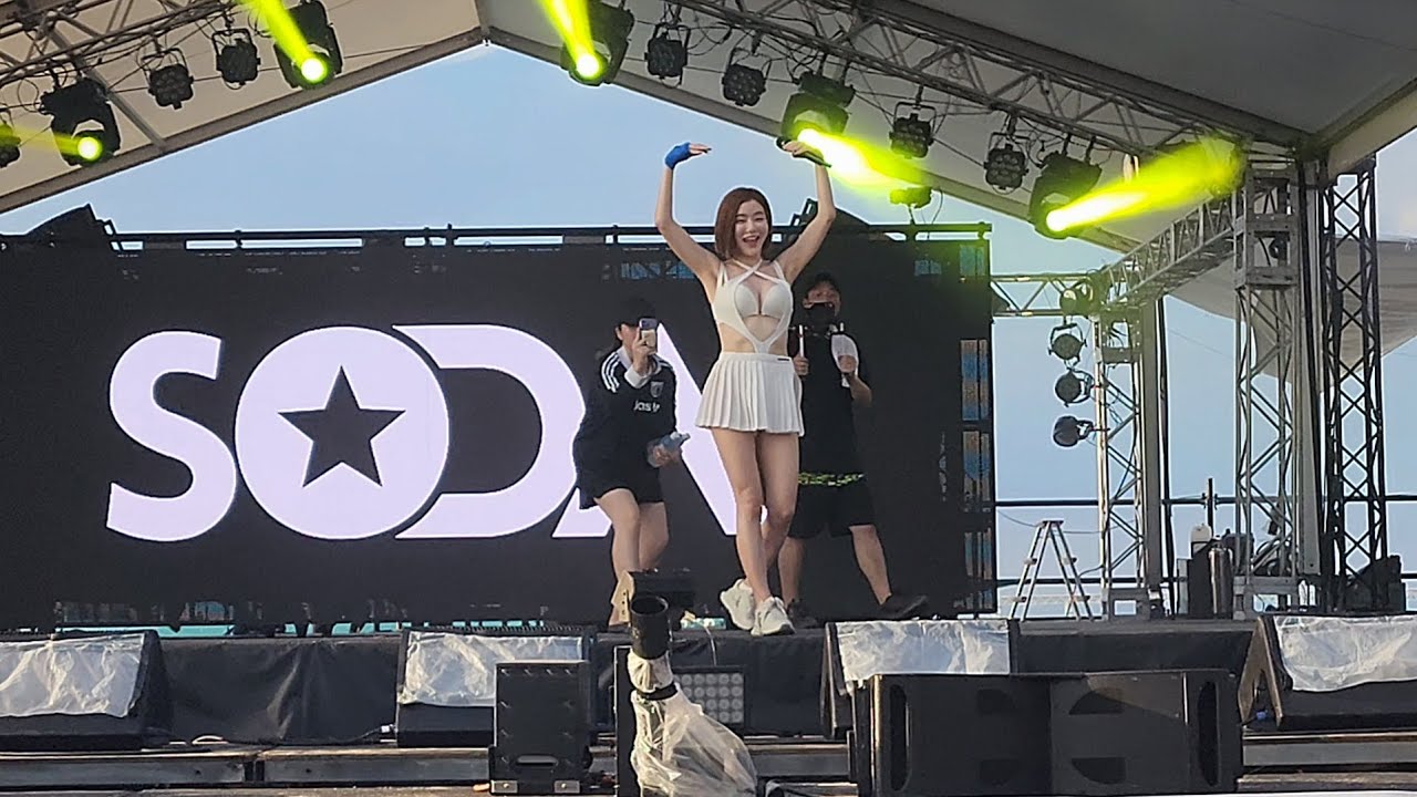 DJ Soda bàng hoàng, run rẩy vì bị sàm sỡ trong lễ hội nhạc nước tại Nhật Bản - 1