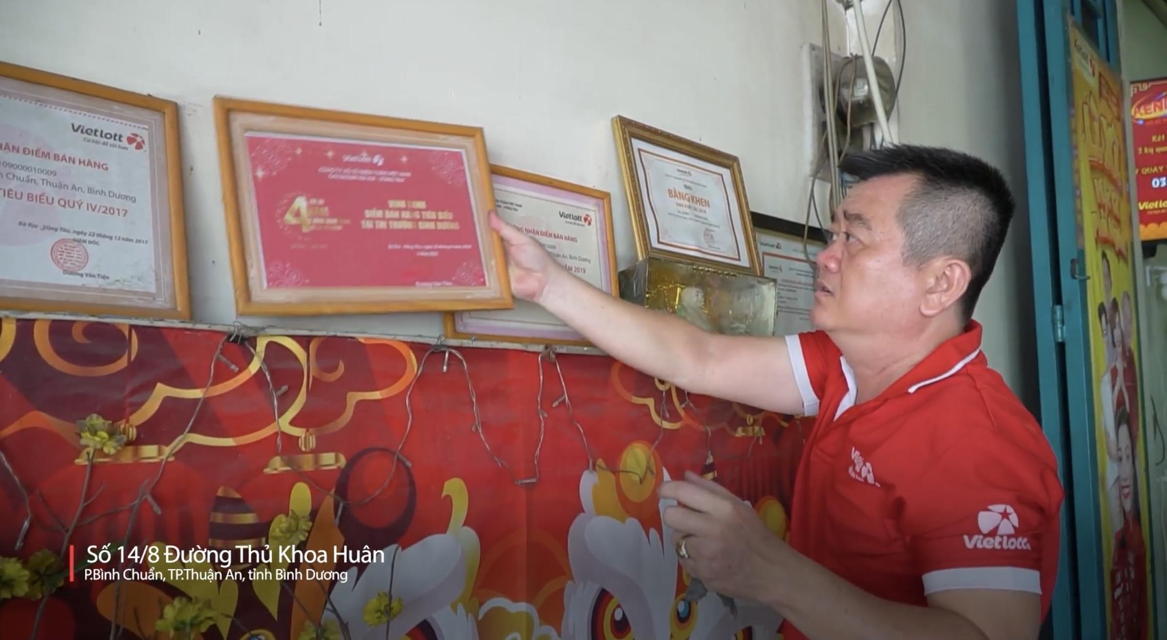 Anh Vũ đã gắn bó với Vietlott từ năm 2016, trở thành điểm bán hàng có doanh thu ổn định nhất tại khu vực. (Nguồn: Vietlott)