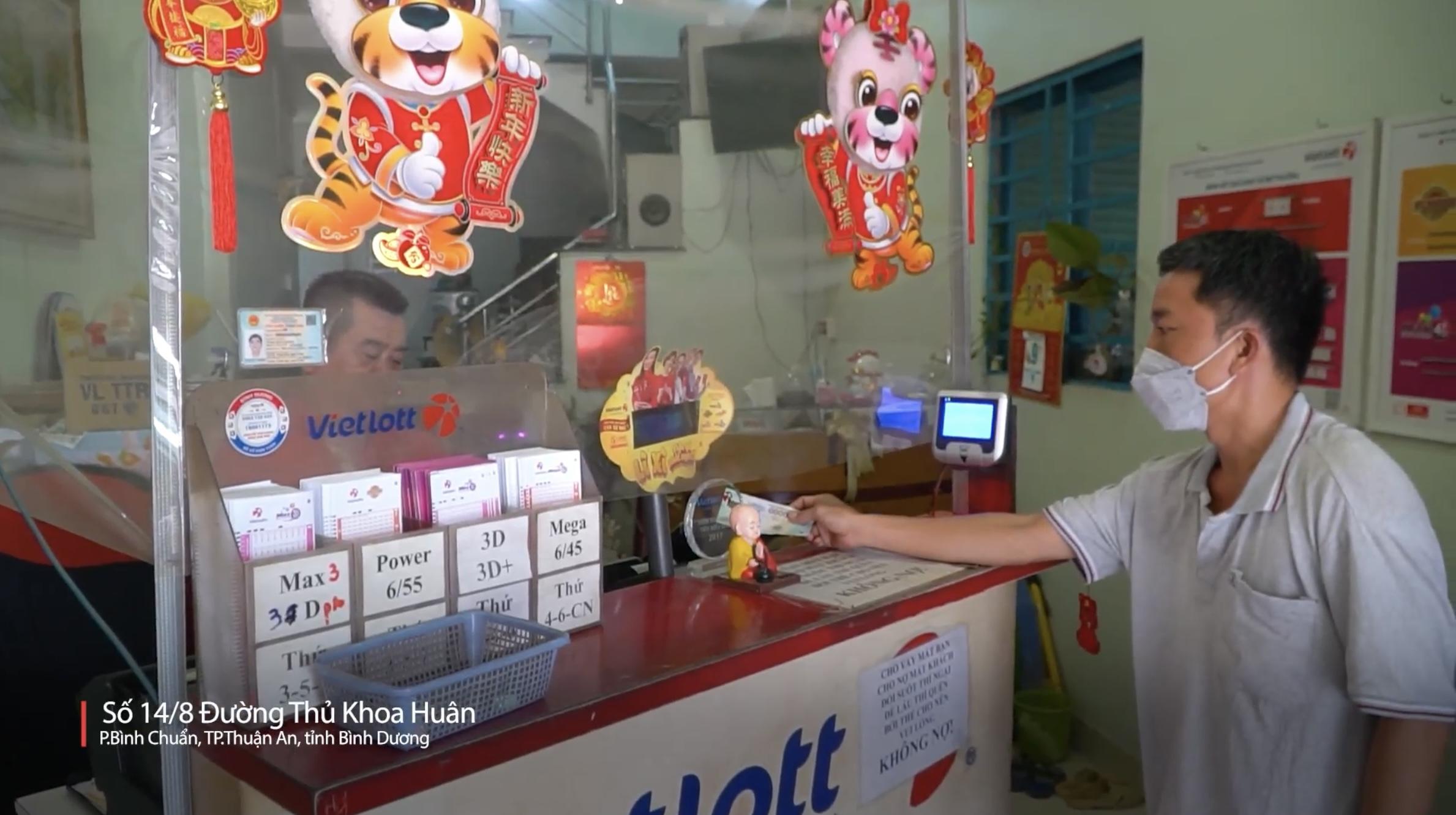 Anh Vũ mong muốn điểm bán của mình sẽ có khách hàng trúng Jackpot. (Nguồn: Vietlott)