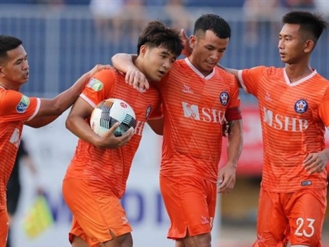 Bóng đá - 22 năm từ đỉnh cao xuống vực sâu của bóng đá Đà Nẵng