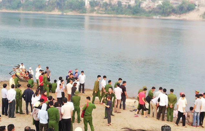 Trưởng Phòng Nội vụ ở Quảng Bình đuối nước, tử vong trên sông Gianh - 1
