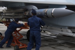 Thế giới - Cách Nga dùng chiến thuật tinh vi khiến Ukraine ngày càng khó đánh chặn tên lửa