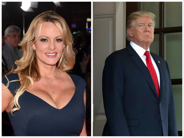 Cựu Tổng thống Mỹ Donald Trump (phải) và nữ diễn viên phim khiêu dâm Stormy Daniels. Ảnh: GETTY IMAGES