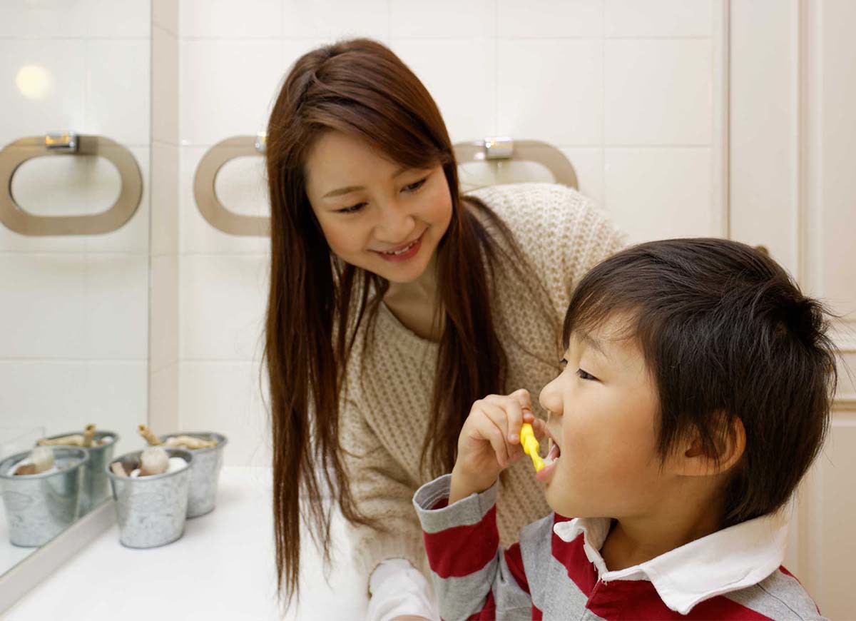 “2 buông, 3 không", nuôi dạy những đứa trẻ tử tế và hiểu chuyện - 2