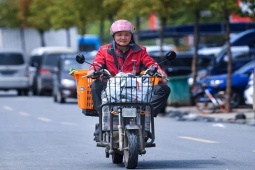 Đàn ông - Chủ tịch "giả nghèo" làm anh shipper giao hàng suốt 7 năm tiết lộ lý do đằng sau