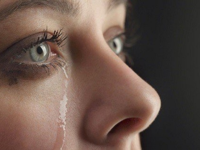 Sức khỏe đời sống - Những lợi ích bất ngờ của việc khóc có thể bạn chưa biết