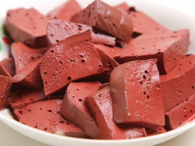 Ẩm thực - Ăn tiết lợn kiểu này dễ ngộ độc, thậm chí mất mạng vì nhiễm liên cầu khuẩn